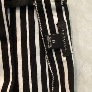 Ann Taylor Girls Black & White Striped Leggings